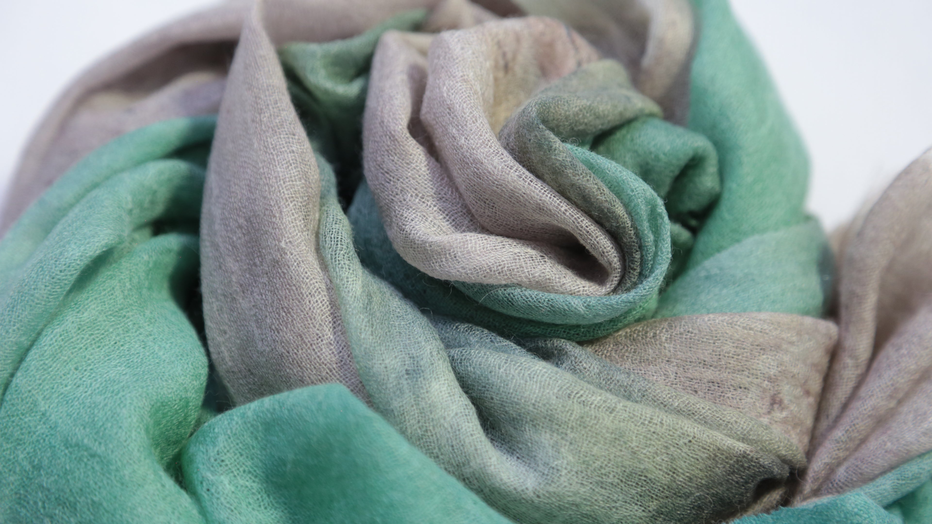 Yamdork Lake Scarfs