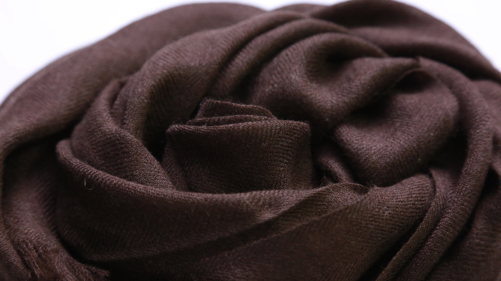 Ultra-thin brown scraf